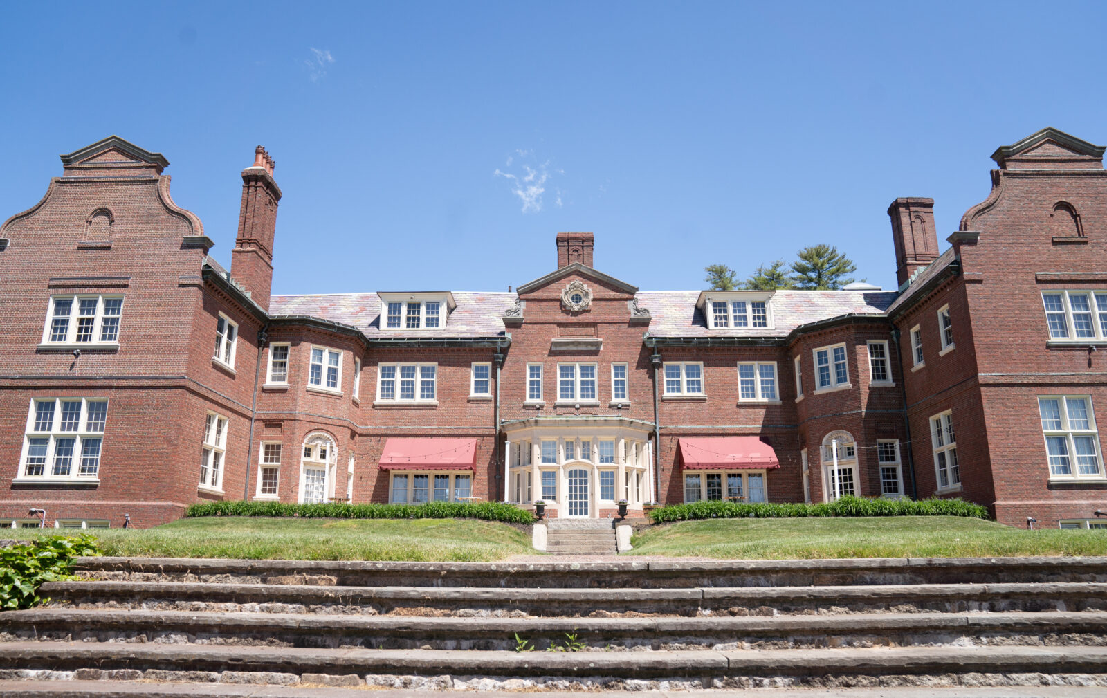 Turner Hill in Ipswich, MA Weddings. Best Wedding Venues in Massachusetts 