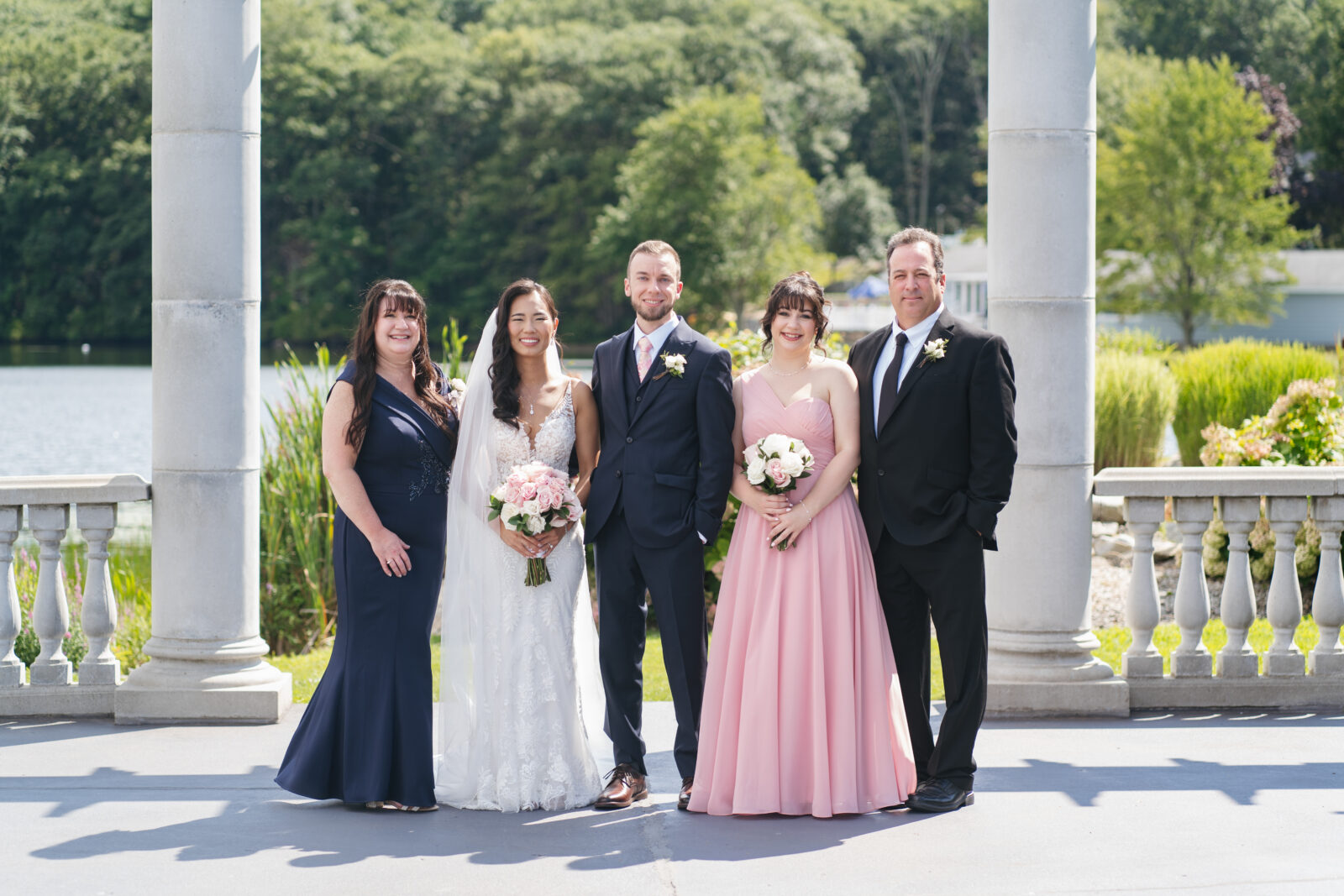 Grand View in Mendon Wedding Photos 