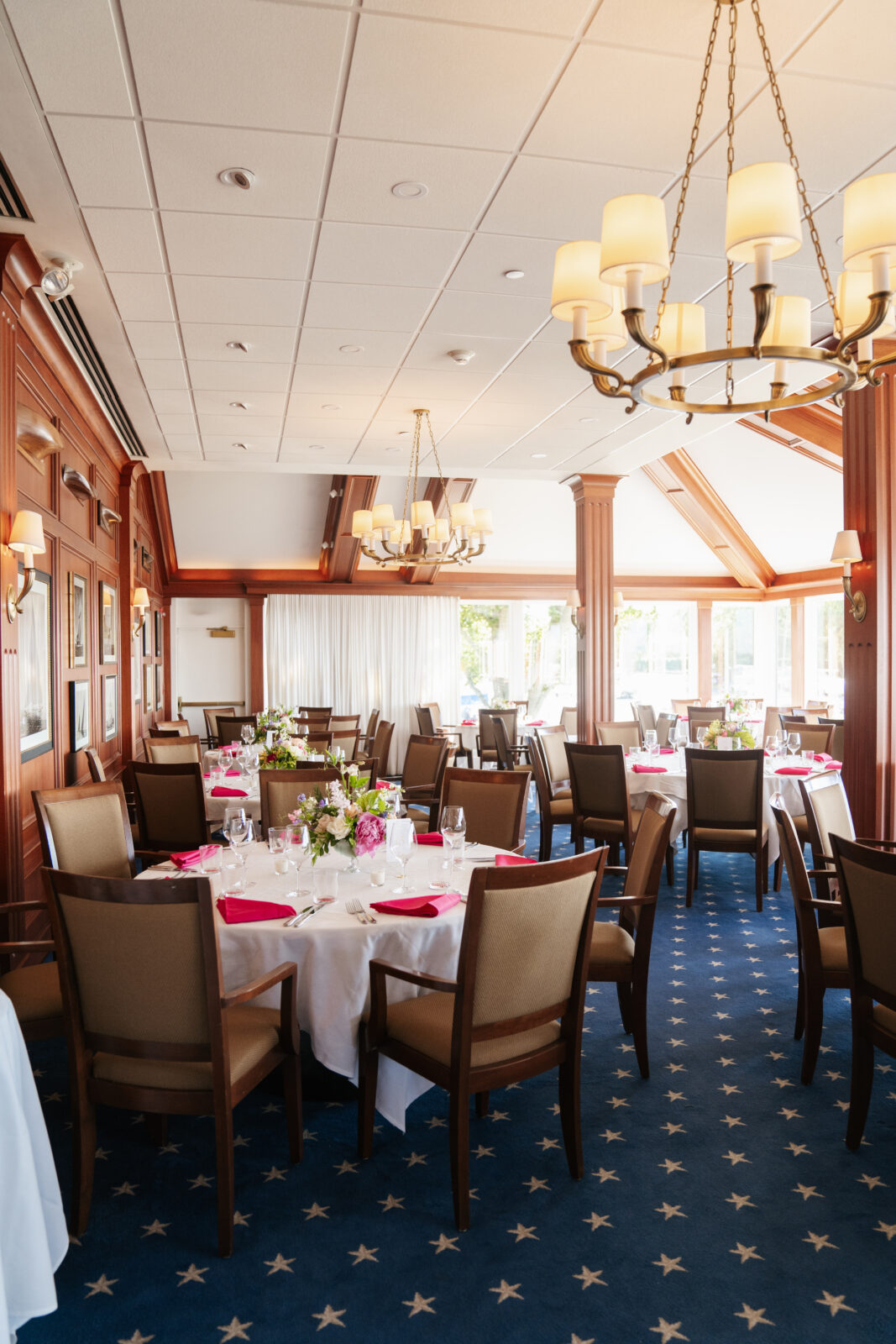 Eastern Yacht Club in Marblehead, MA Weddings. Best Weddings Venues in Massachusetts