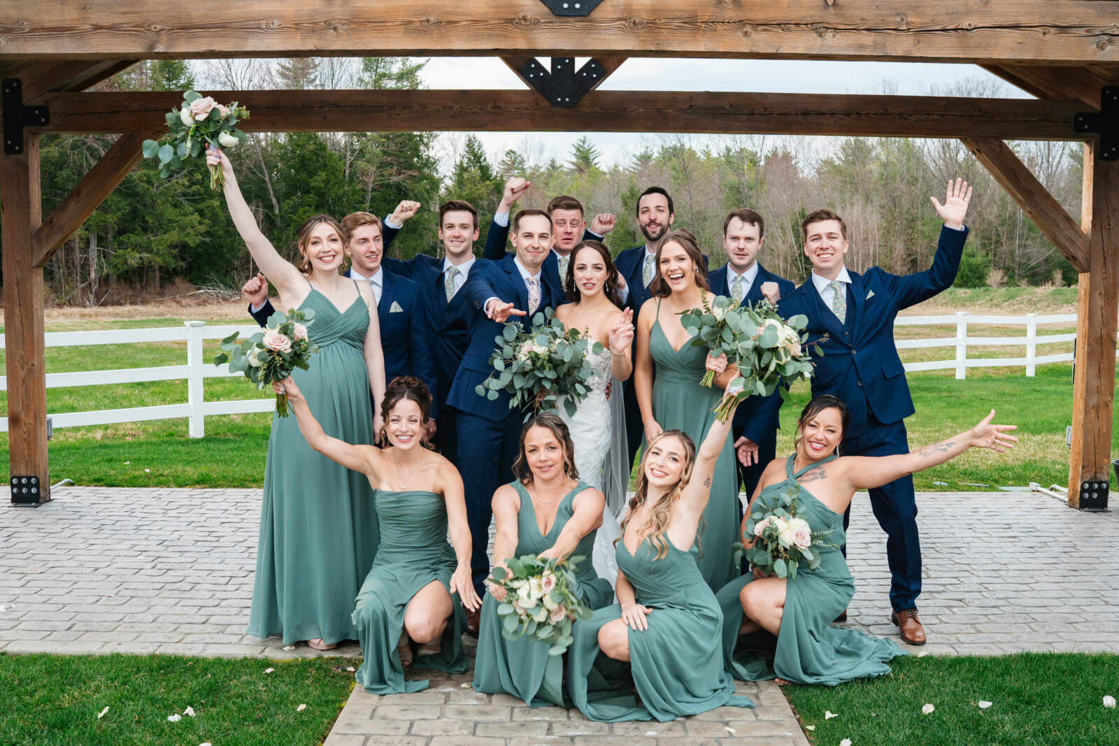 how to choose a wedding photographer