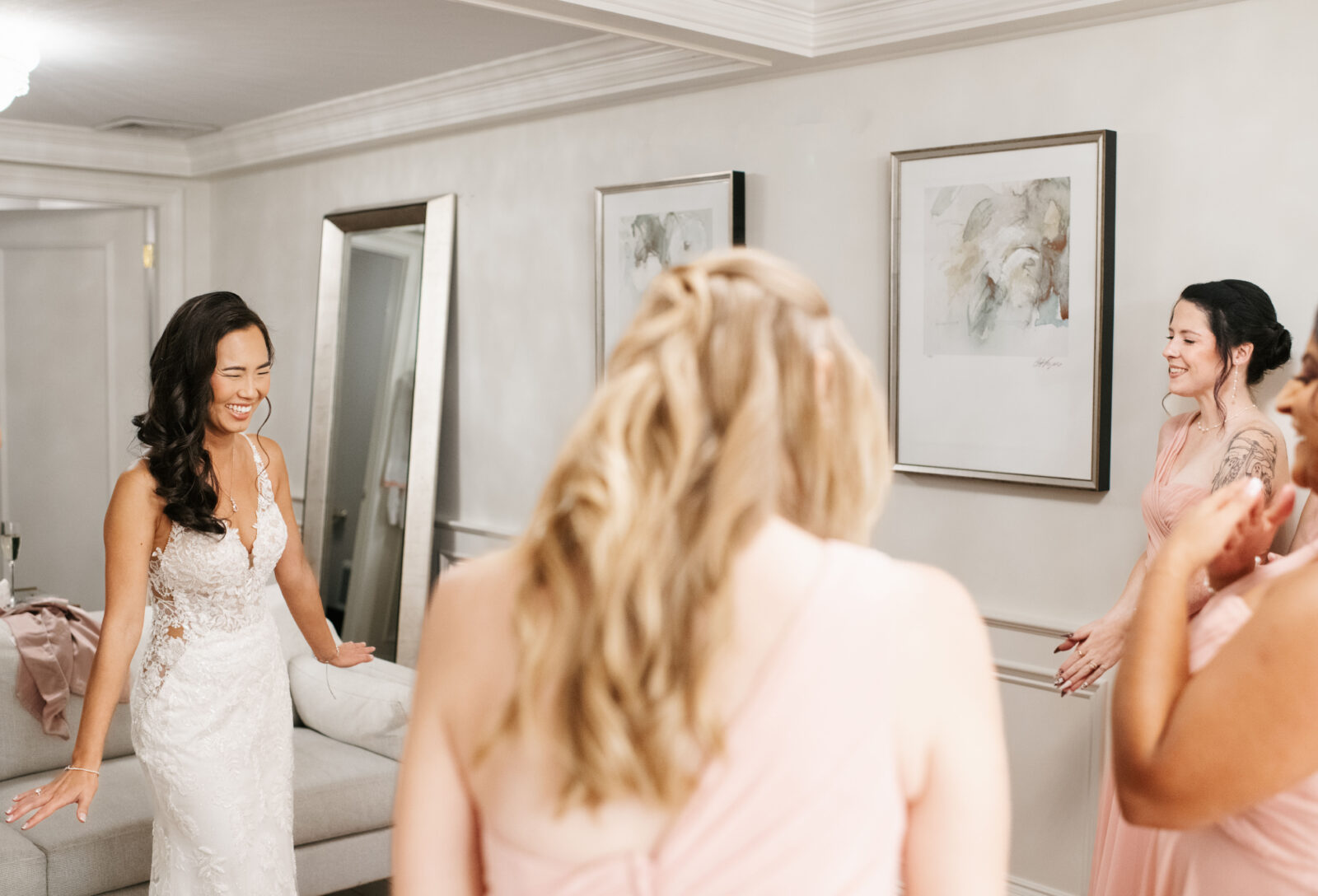 Grand View in Mendon Wedding, bride getting ready in bridal suite 