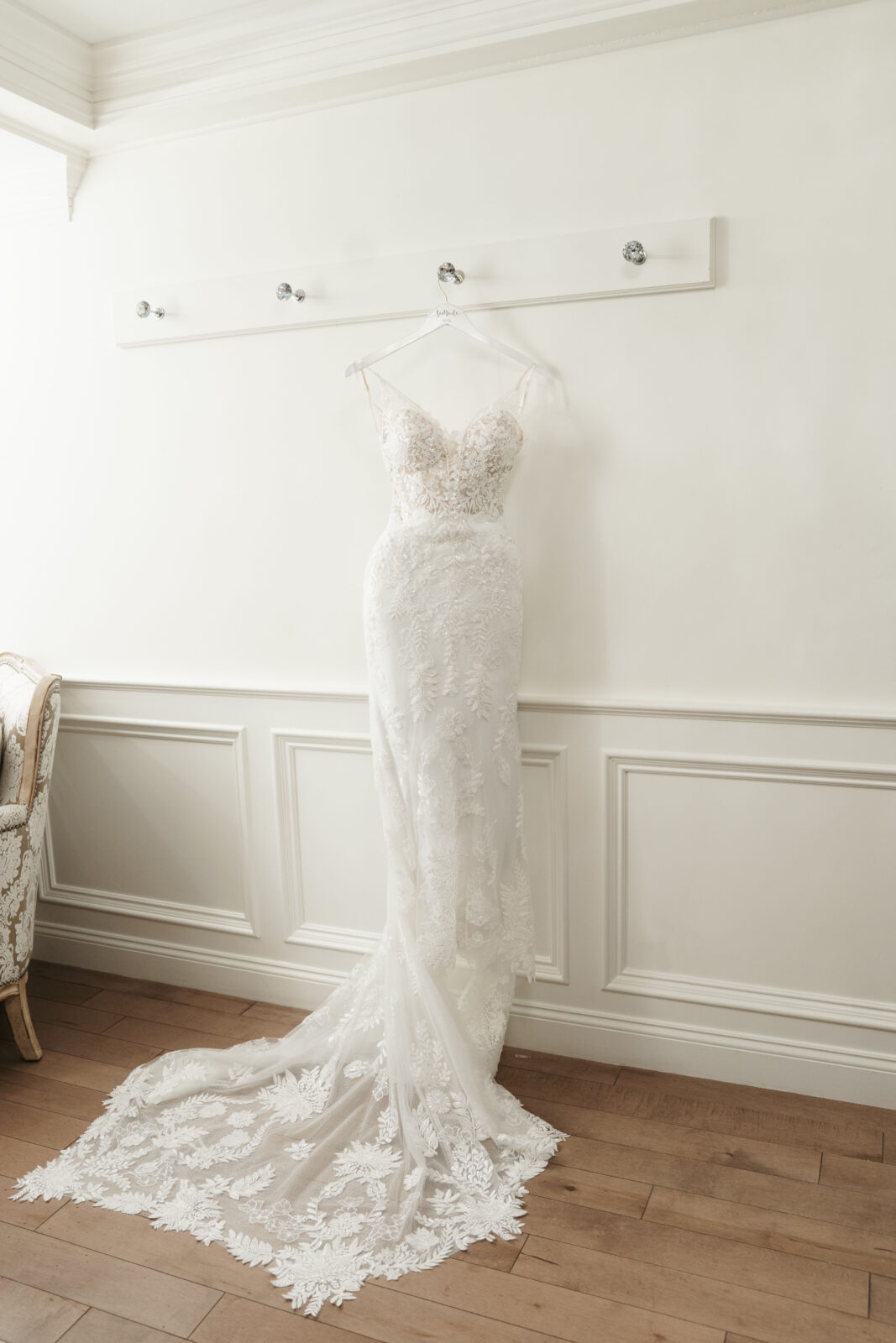 Grand View in Mendon Wedding, bride getting ready in bridal suite 