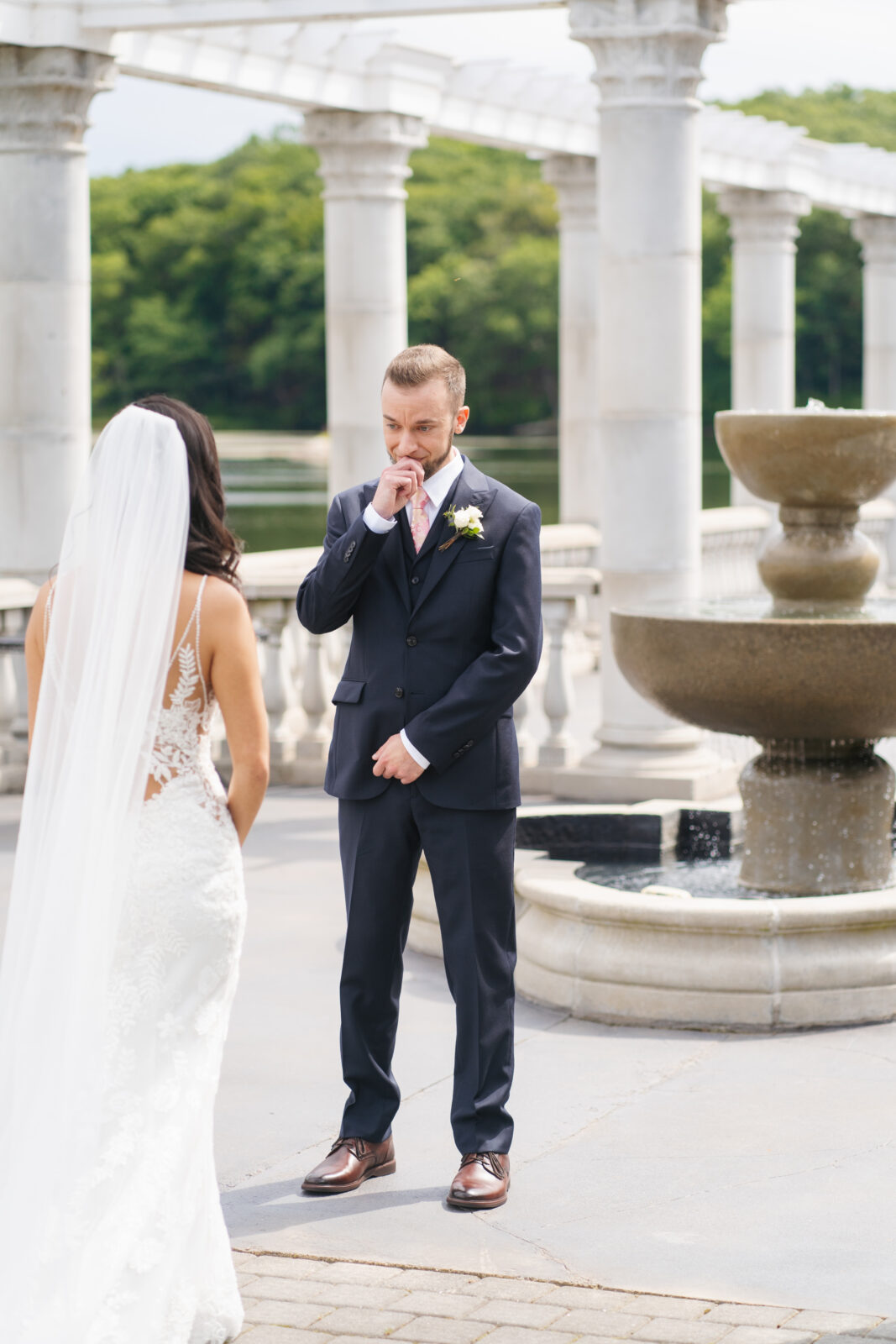 Grand View in Mendon Wedding, first look 