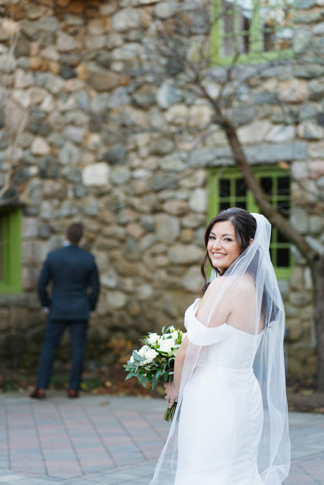 Willowdale wedding with first look, 8 hour wedding photography timeline