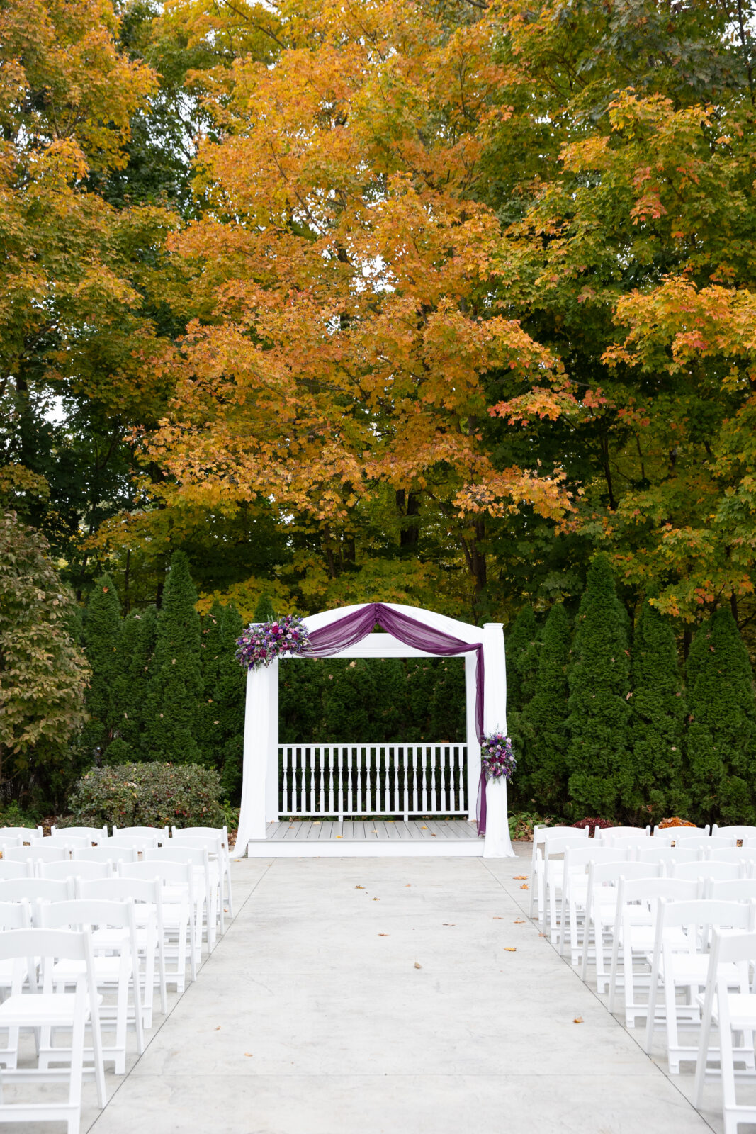 Ceremony floral decor at Saphire Estate Sharon MA
